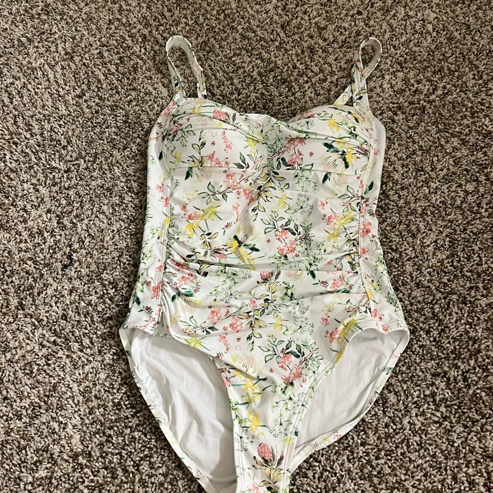 Floral Print Women's Swimsuit